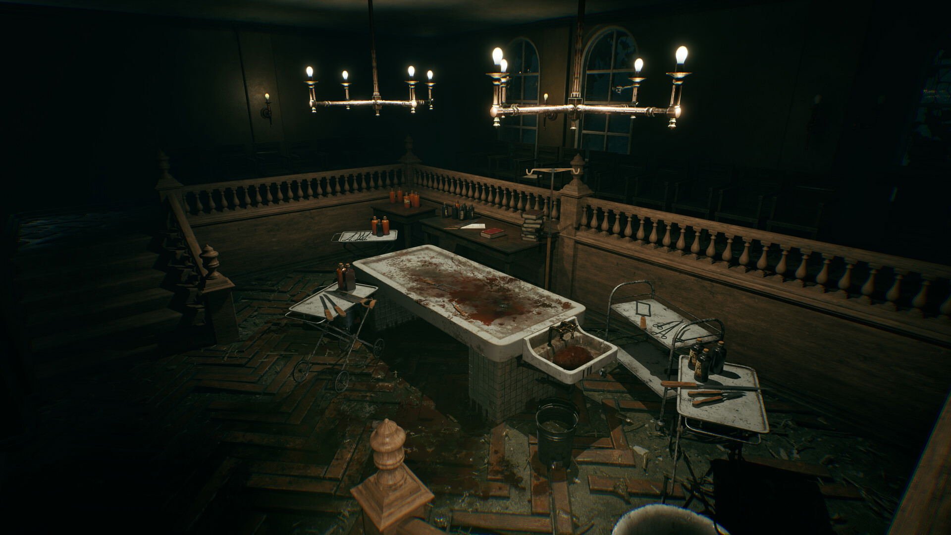 Un corridoio oscuro di un manicomio abbandonato nel gioco Ashes of the Damned: The Forgotten Ward