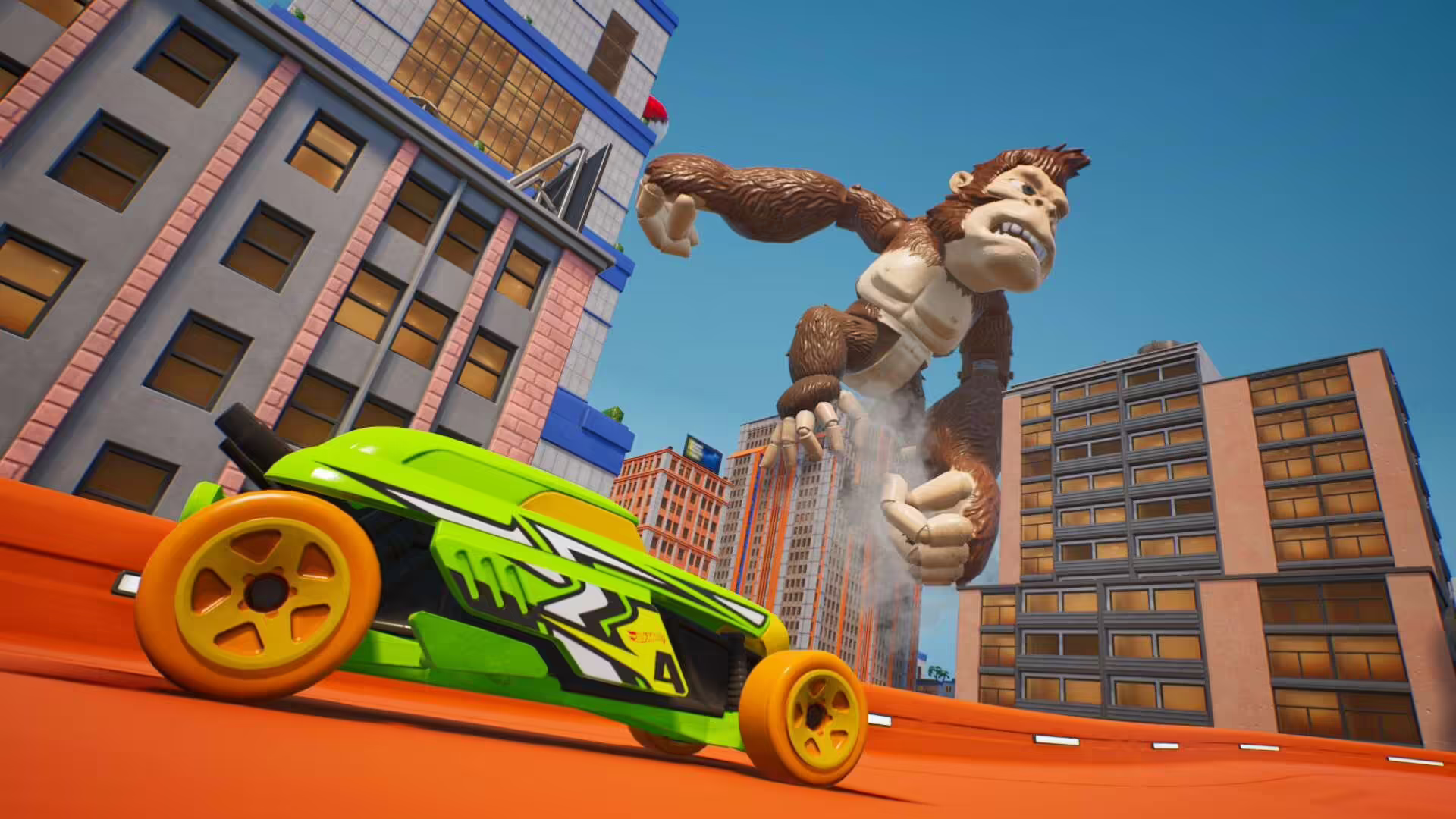 Un'auto sfreccia su una pista arancione in Hot Wheels Infinite Rush